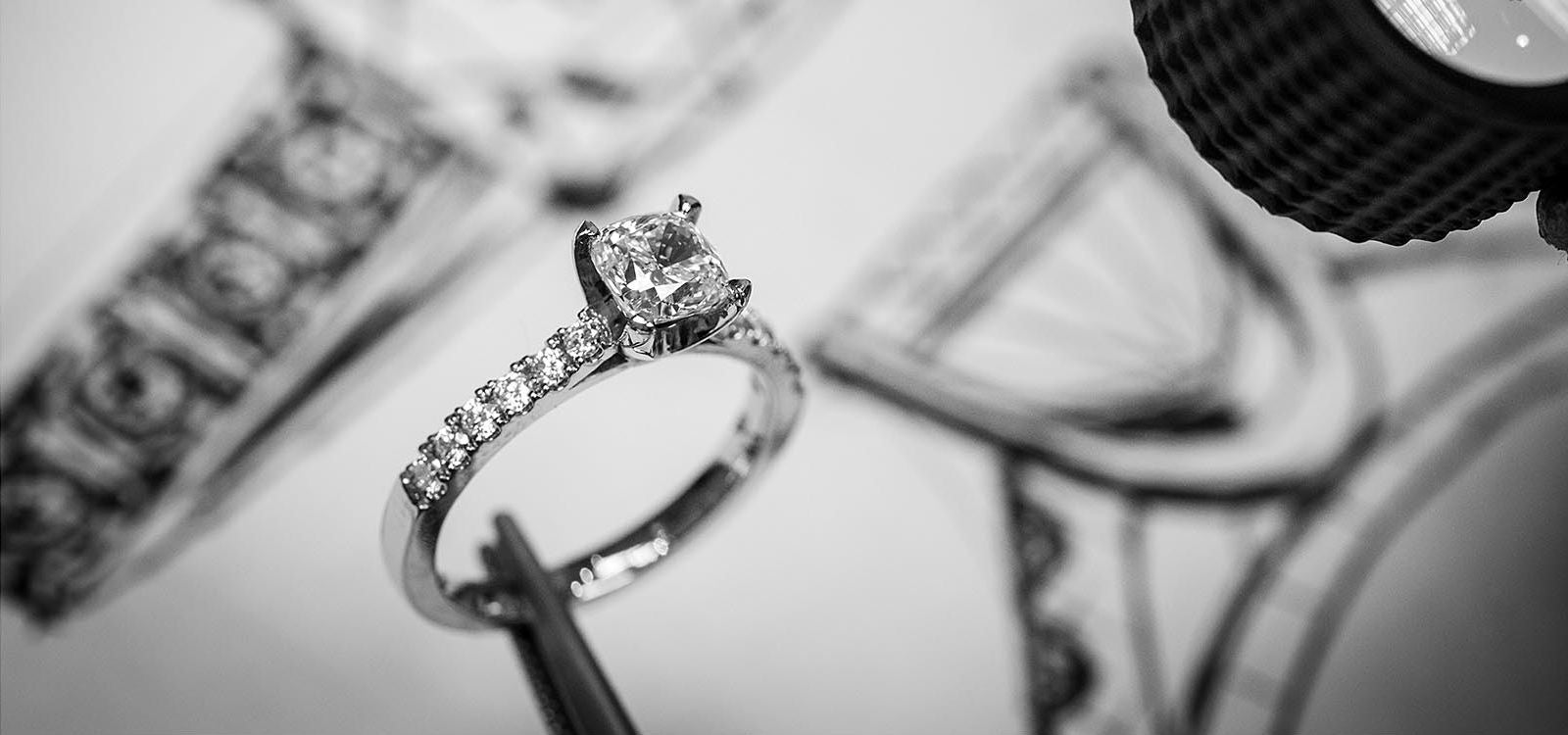 Bespoke engagement ring, custom made in Hatton Garden London