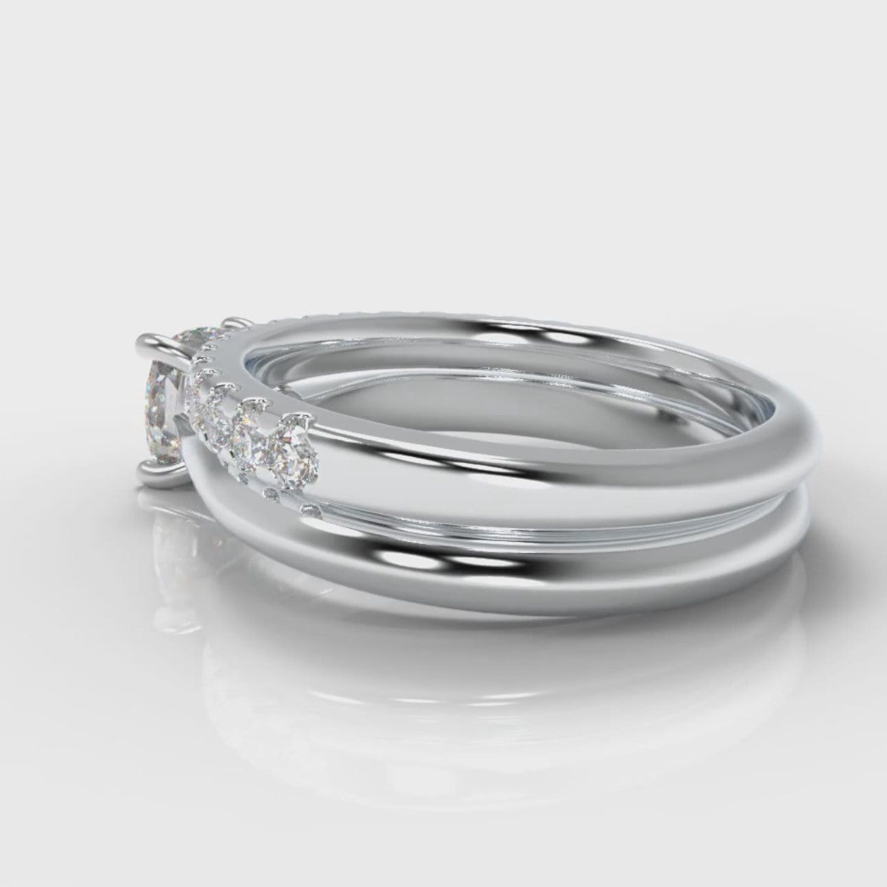 Carrée Solitaire Cushion Cut Diamond Bridal Set