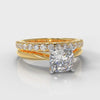 Carrée Solitaire Cushion Cut Diamond Bridal Set - Yellow Gold