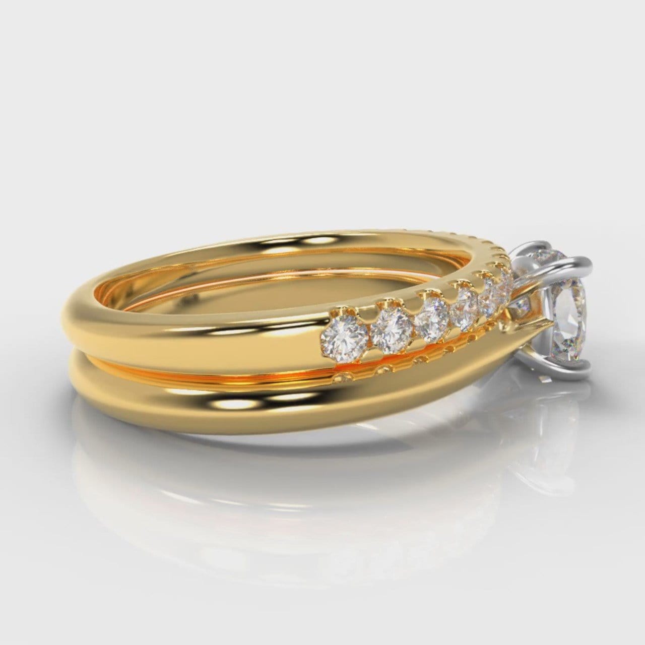 Carrée Solitaire Cushion Cut Diamond Bridal Set - Yellow Gold