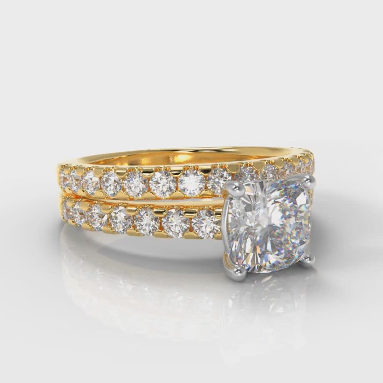 Carrée Micropavé Cushion Cut Diamond Bridal Set - Yellow Gold