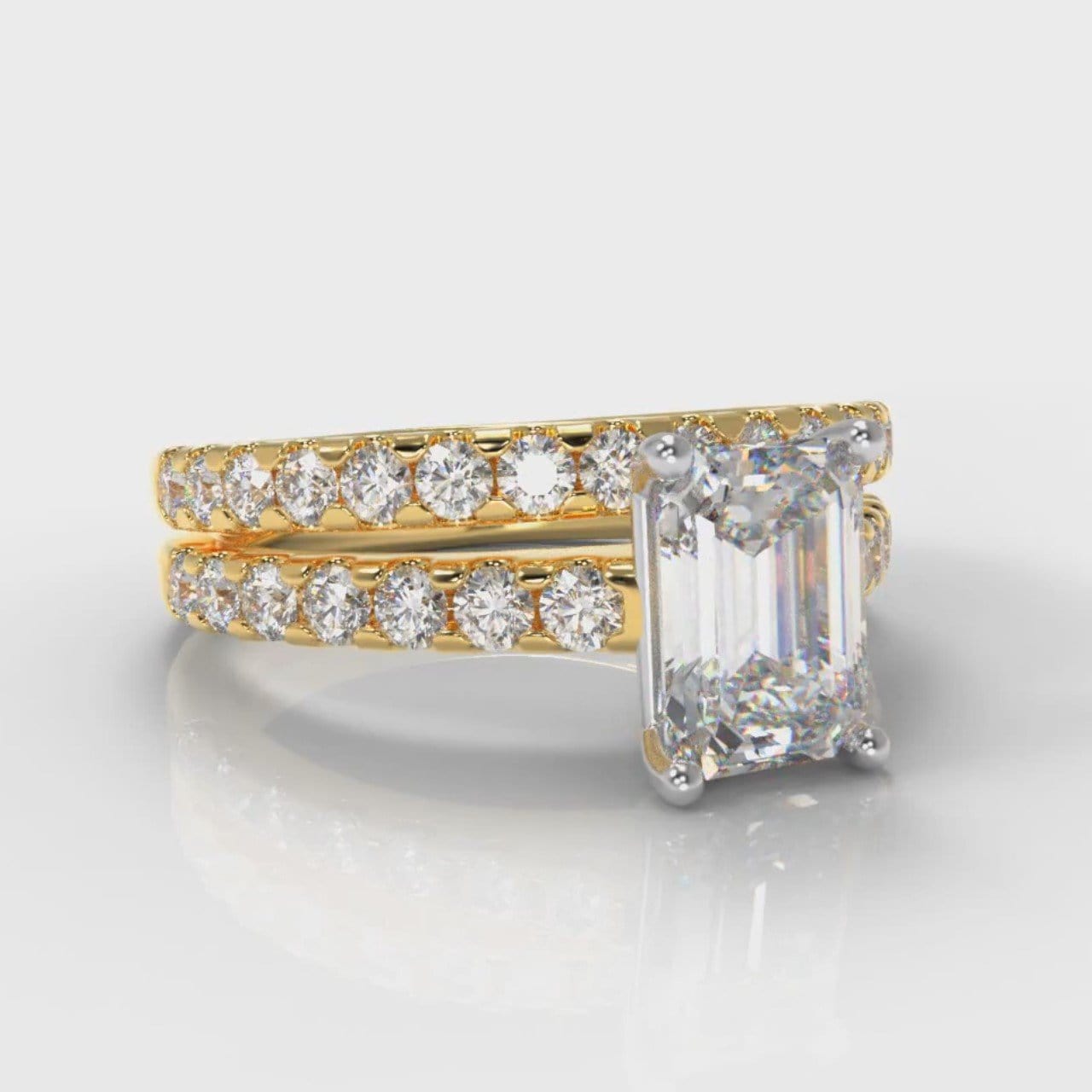 Carrée Micropavé Emerald Cut Diamond Bridal Set - Yellow Gold