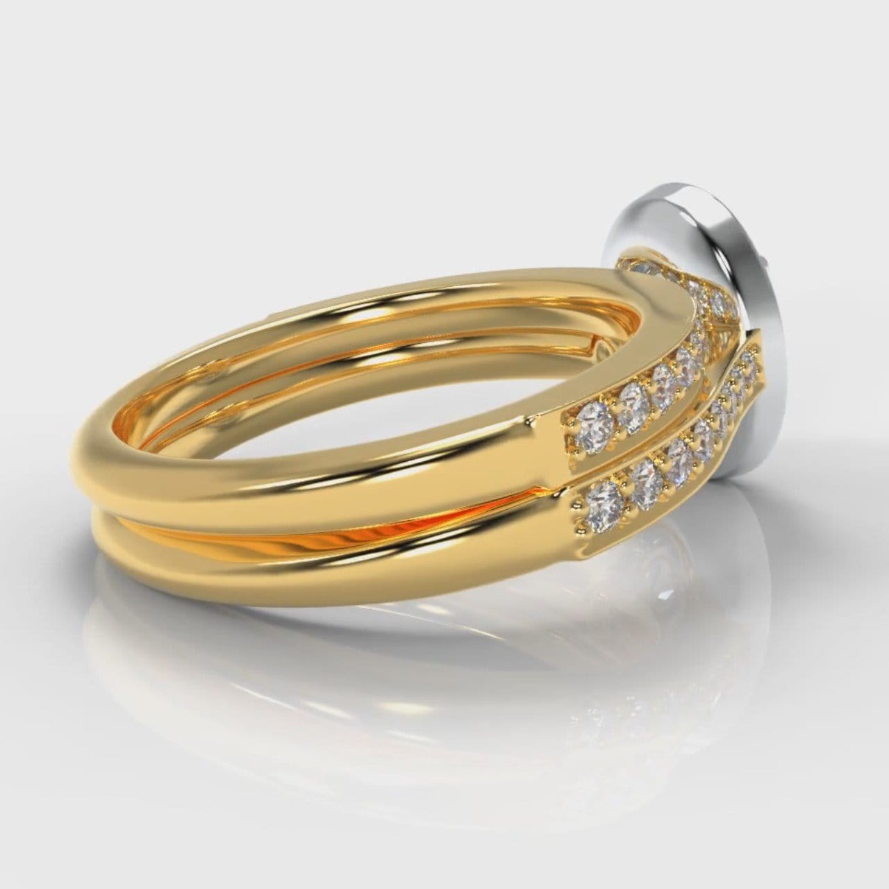 Pavé Oval Diamond Halo Bridal Set - Two Tone Yellow Gold