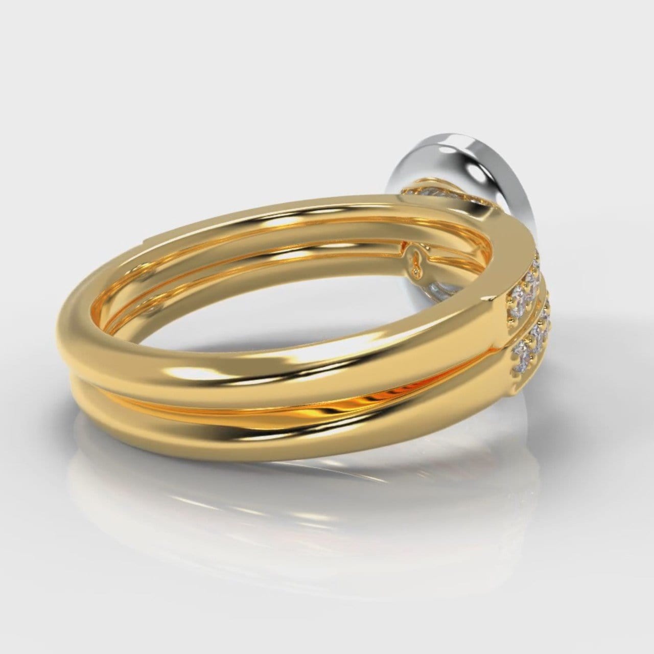 Pavé Oval Diamond Halo Bridal Set - Two Tone Yellow Gold