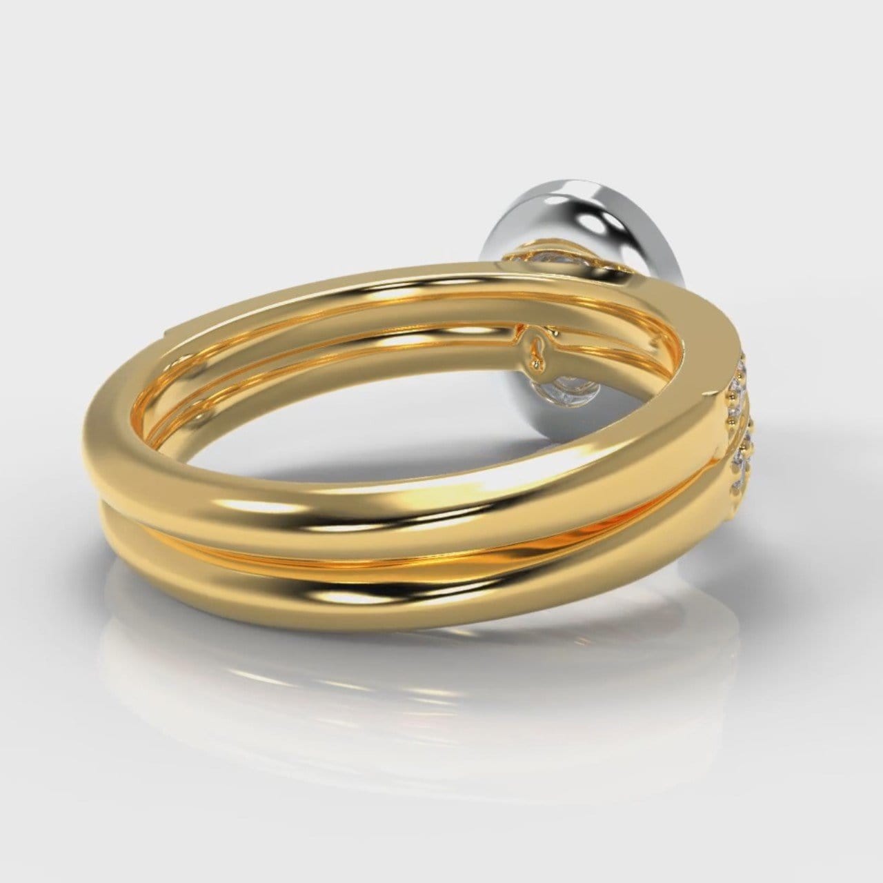 Pavé Oval Diamond Halo Bridal Set - Two Tone Yellow Gold