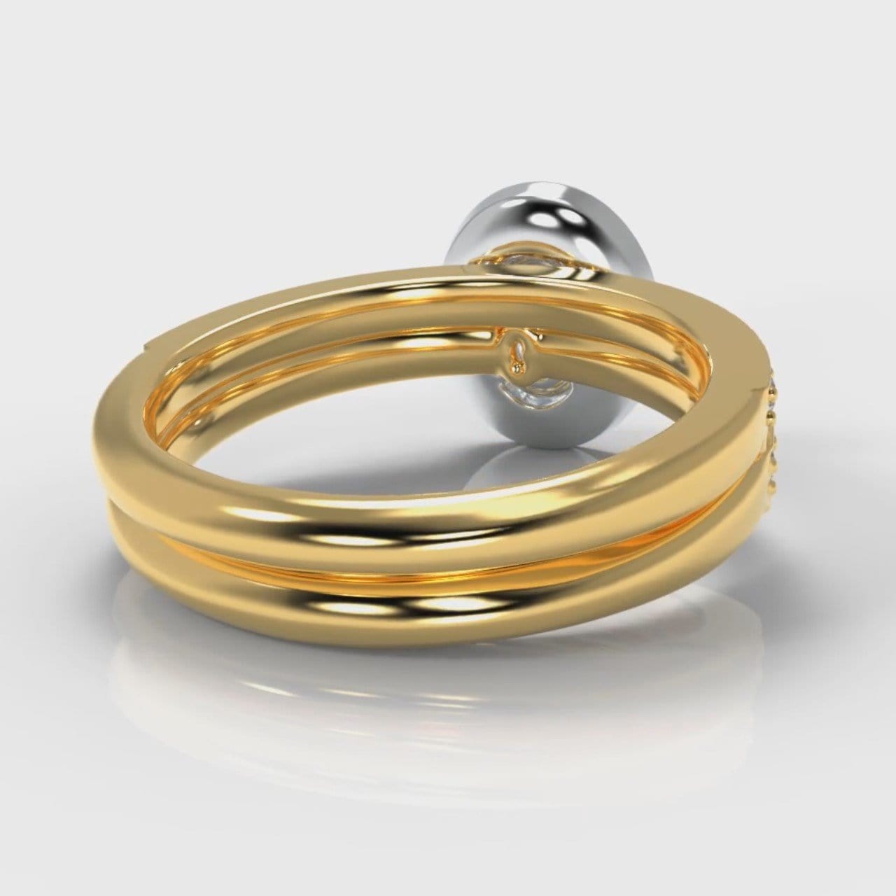 Pavé Oval Diamond Halo Bridal Set - Two Tone Yellow Gold