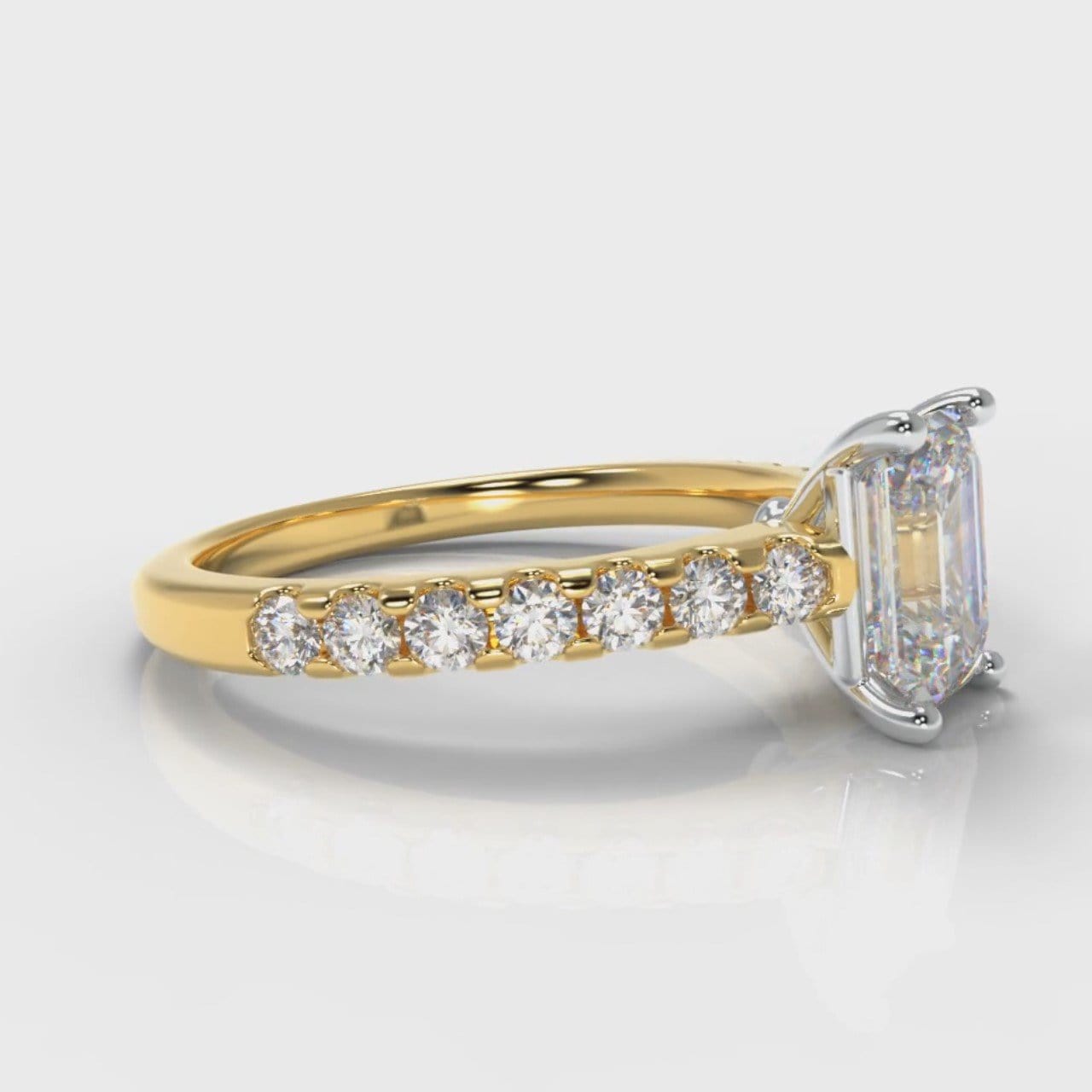Carrée Micropavé Emerald Cut Diamond Engagement Ring - Yellow Gold