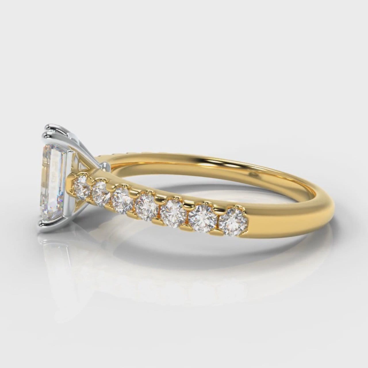Carrée Micropavé Emerald Cut Diamond Engagement Ring - Yellow Gold