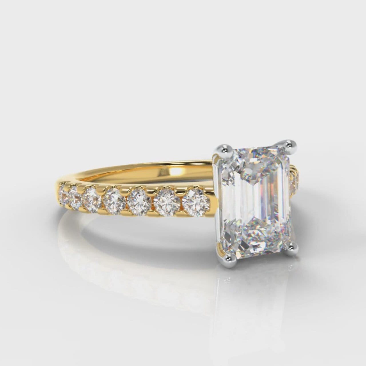 Carrée Micropavé Emerald Cut Diamond Engagement Ring - Yellow Gold