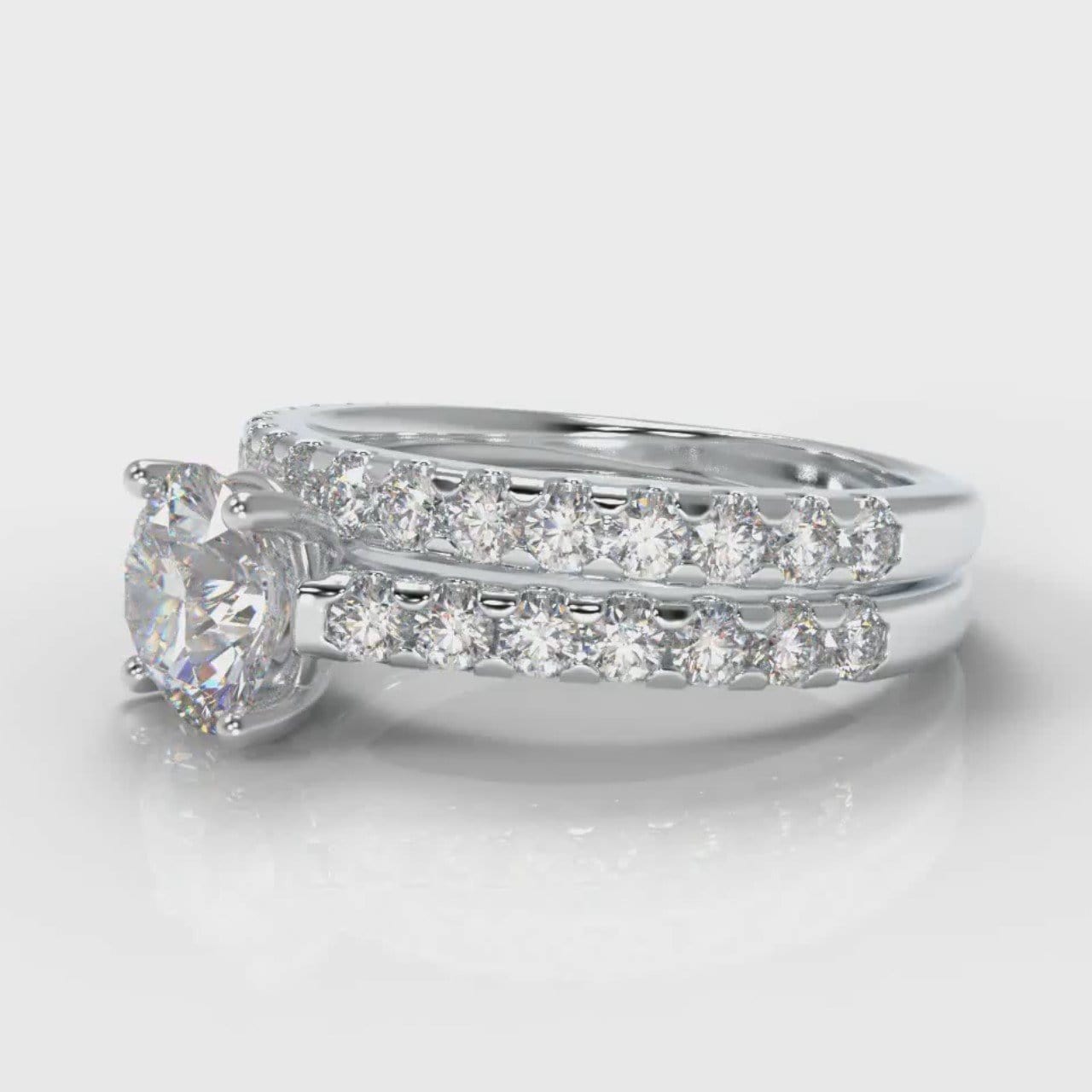 Carrée Micropavé Round Brilliant Bridal Set