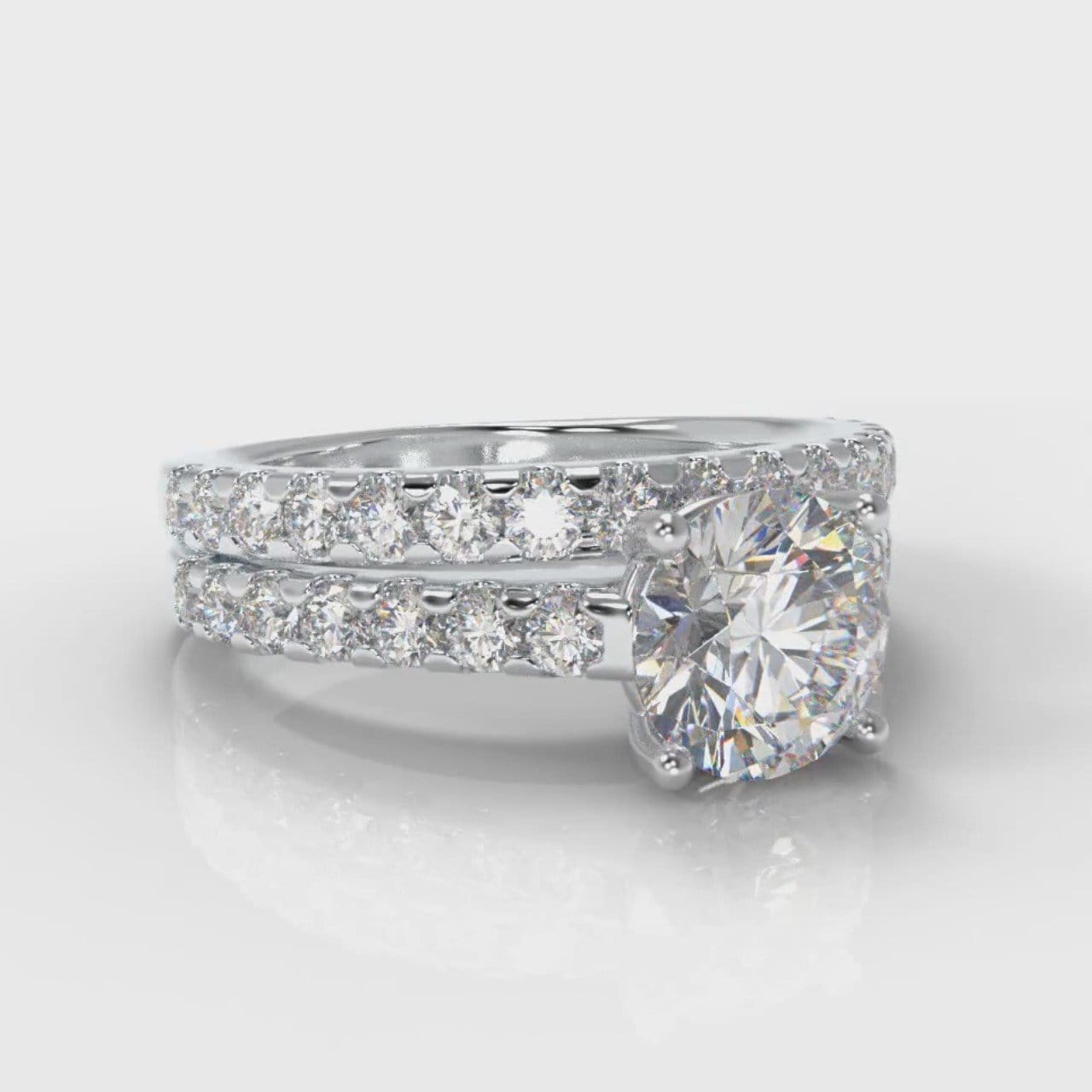 Carrée Micropavé Round Brilliant Bridal Set