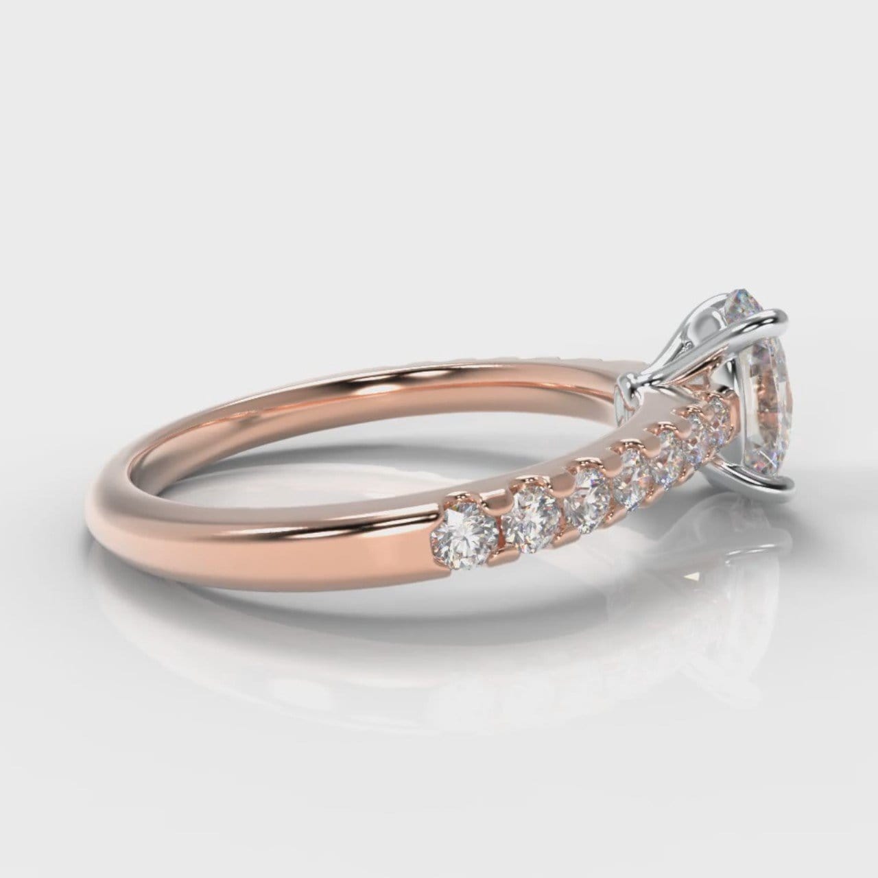 Carrée Micropavé Oval Diamond Engagement Ring - Rose Gold