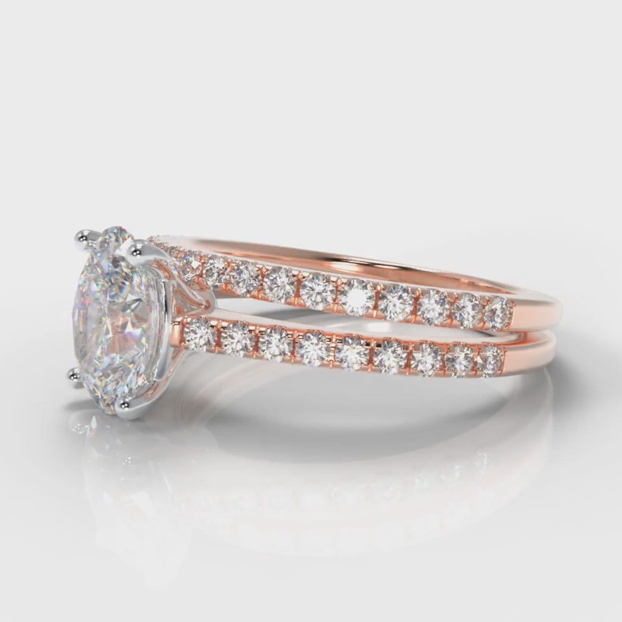 Petite Micropavé Oval Diamond Bridal Set - Rose Gold
