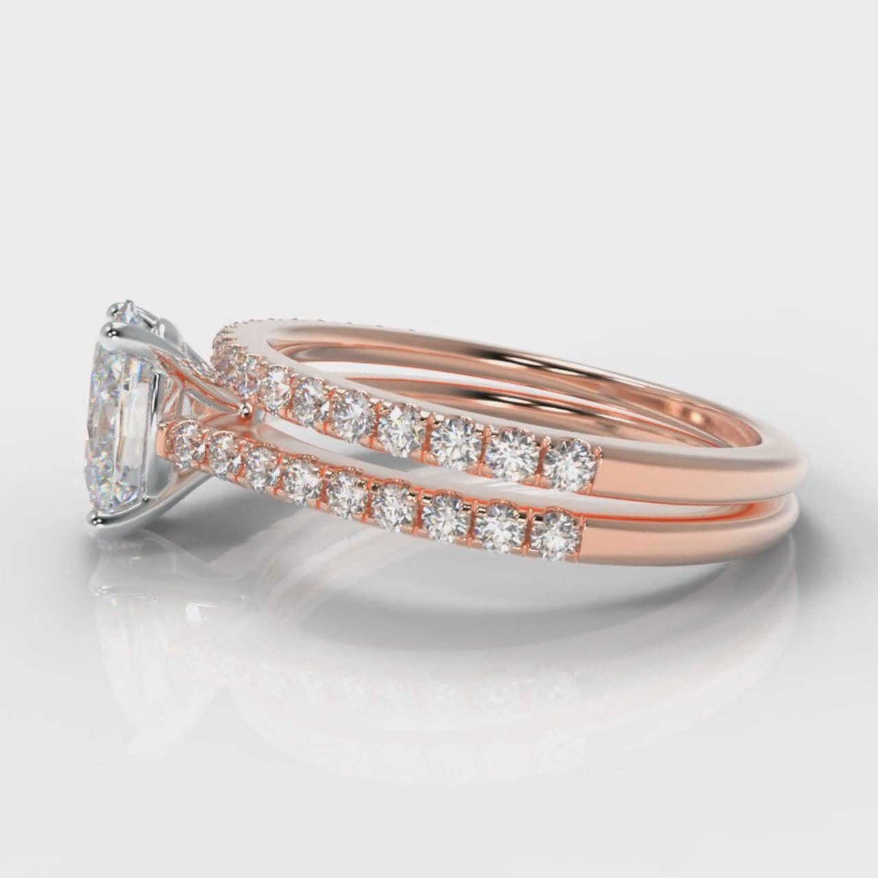 Petite Micropavé Oval Diamond Bridal Set - Rose Gold