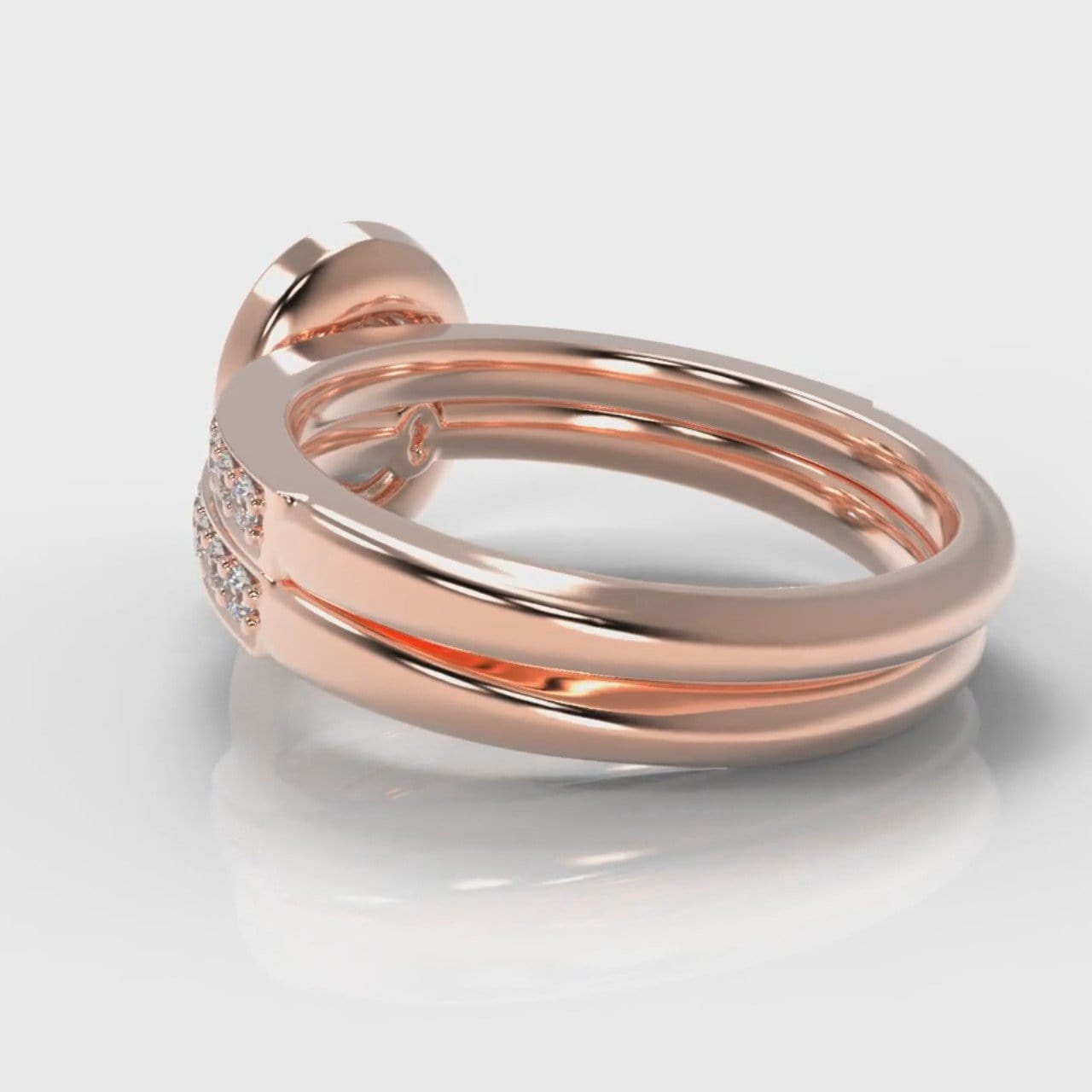 Pavé Oval Diamond Halo Bridal Set - Rose Gold