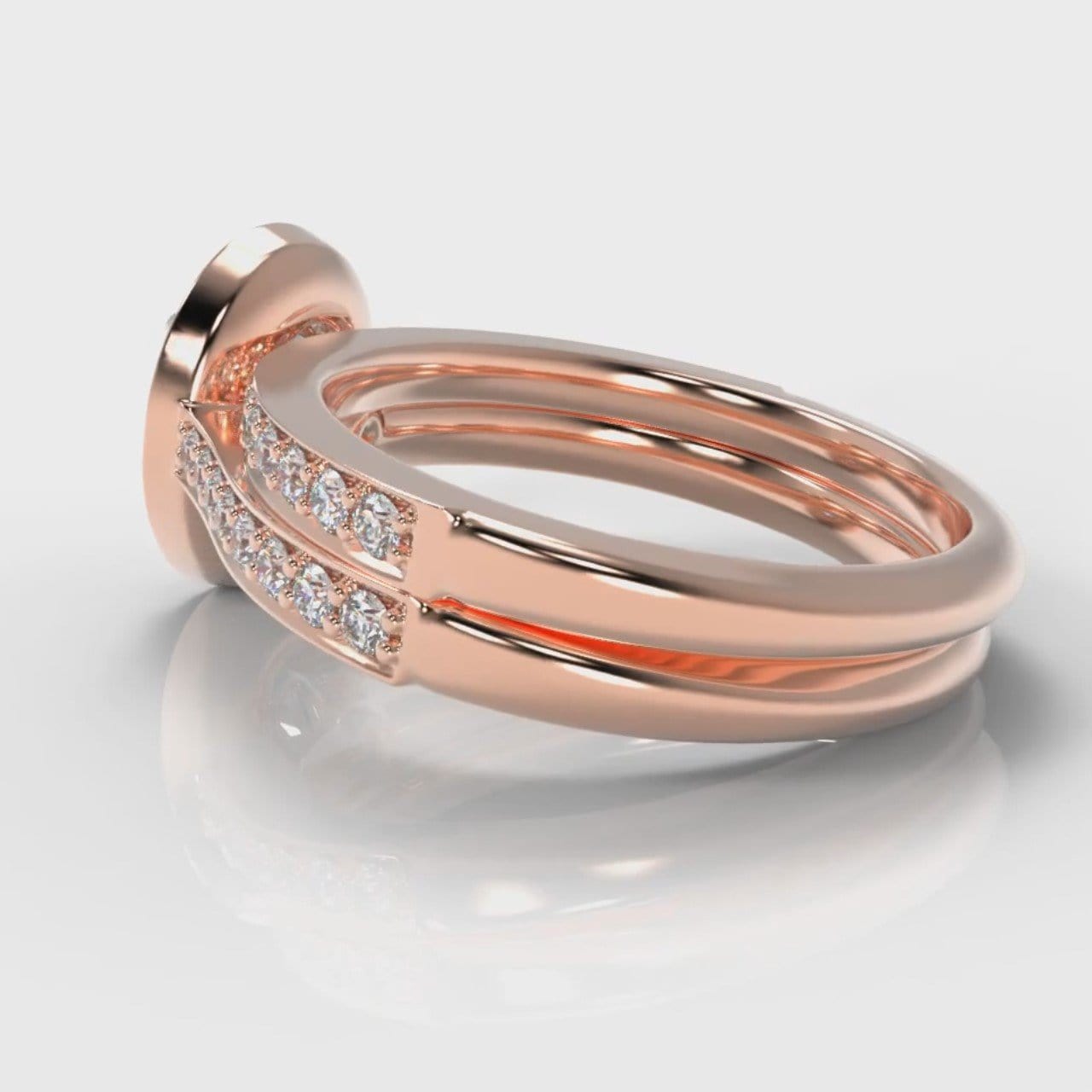 Pavé Oval Diamond Halo Bridal Set - Rose Gold