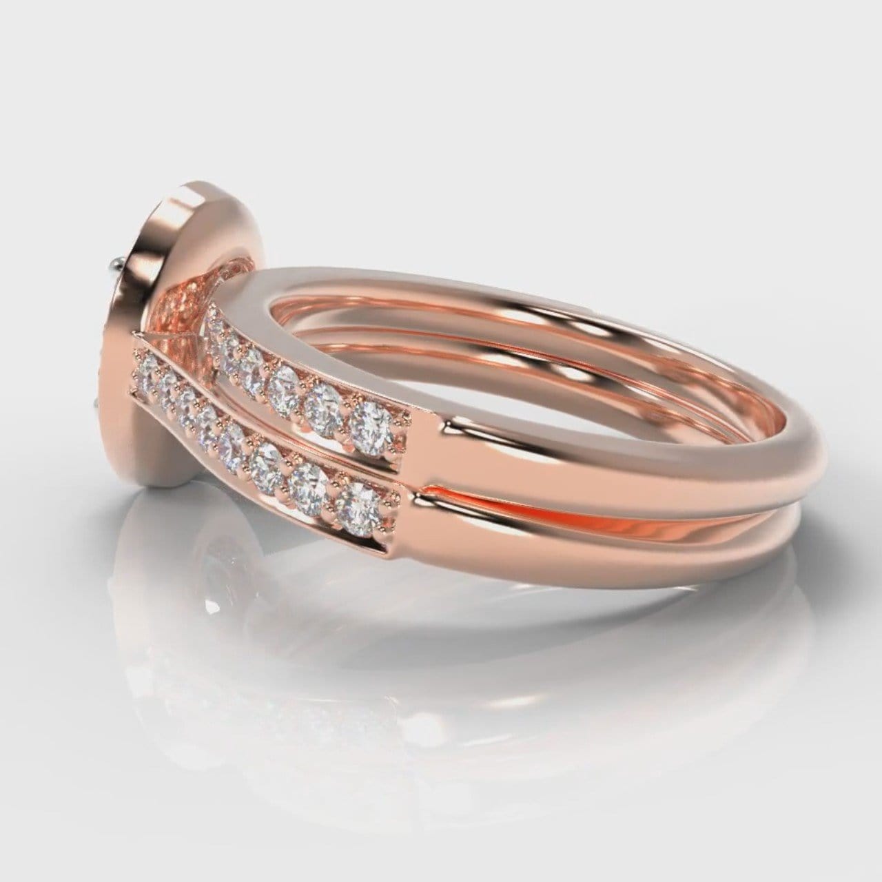 Pavé Oval Diamond Halo Bridal Set - Rose Gold