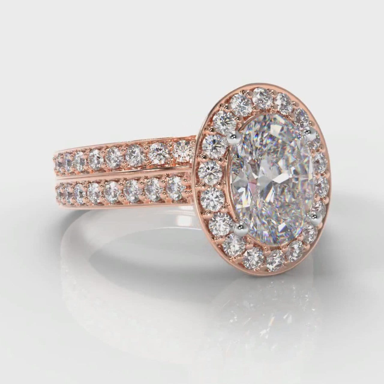 Pavé Oval Diamond Halo Bridal Set - Rose Gold