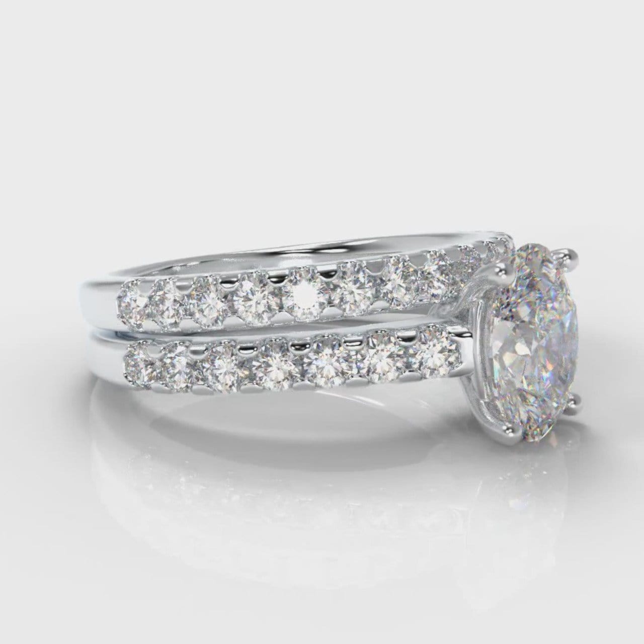 Carrée Micropavé Oval Diamond Bridal Set