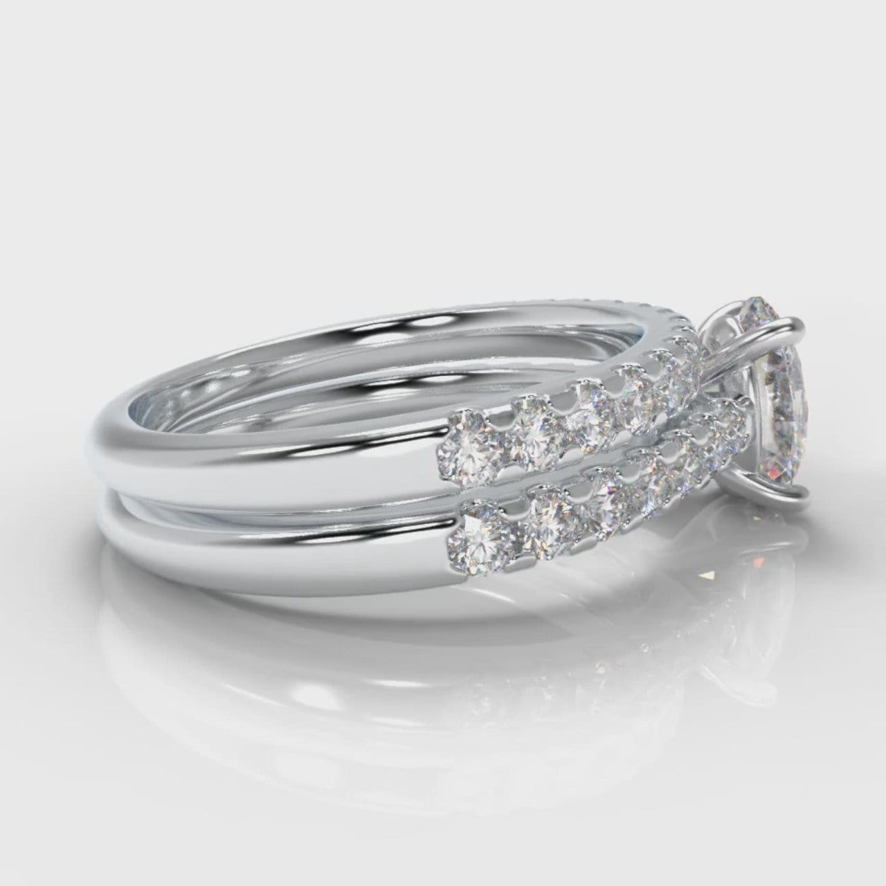 Carrée Micropavé Oval Diamond Bridal Set