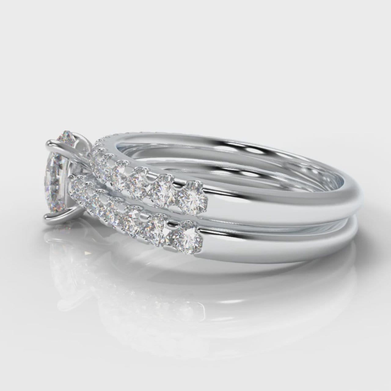 Carrée Micropavé Oval Diamond Bridal Set