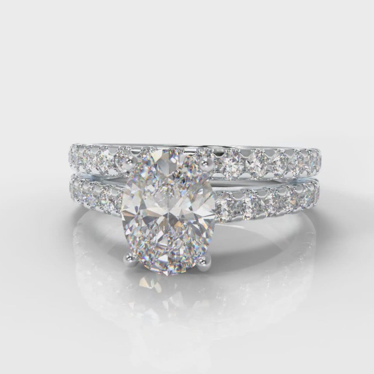 Carrée Micropavé Oval Diamond Bridal Set