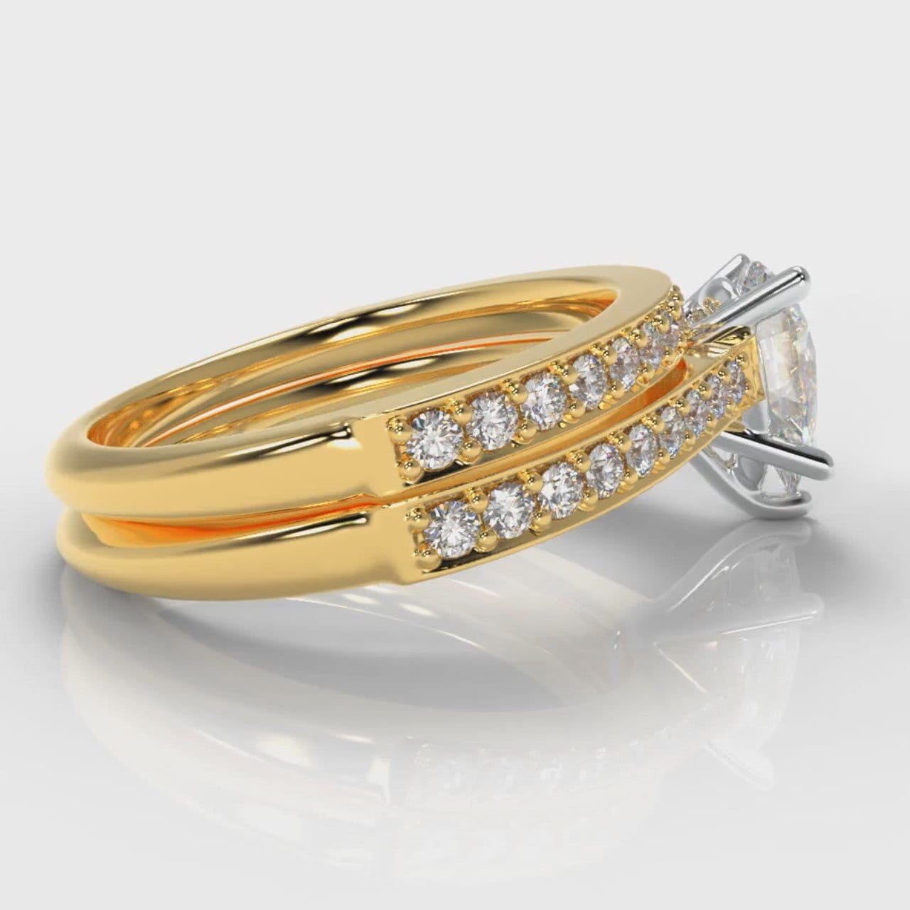 Pavé Pear Diamond Bridal Set - Yellow Gold