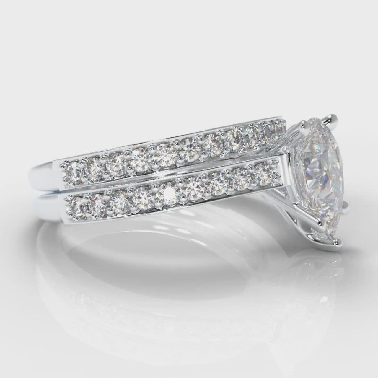 Pavé Pear Diamond Bridal Set