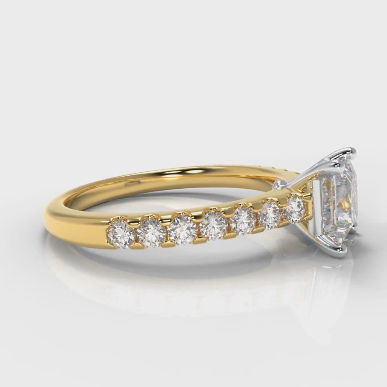 Carrée Micropavé Princess Cut Diamond Engagement Ring - Yellow Gold