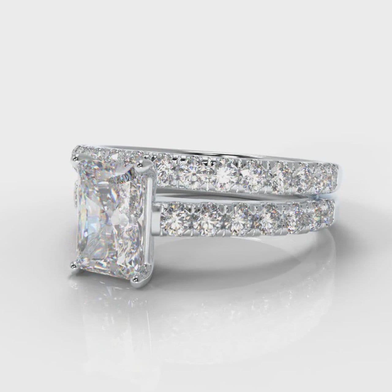 Carrée Micropavé Radiant Cut Diamond Bridal Set