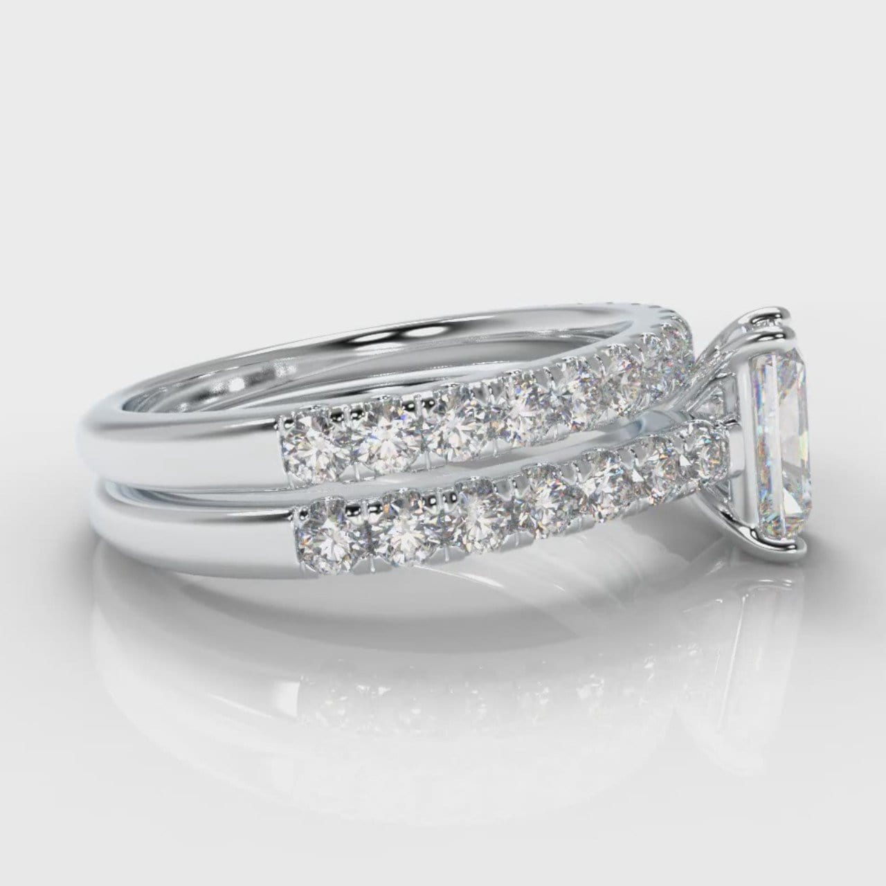 Carrée Micropavé Radiant Cut Diamond Bridal Set