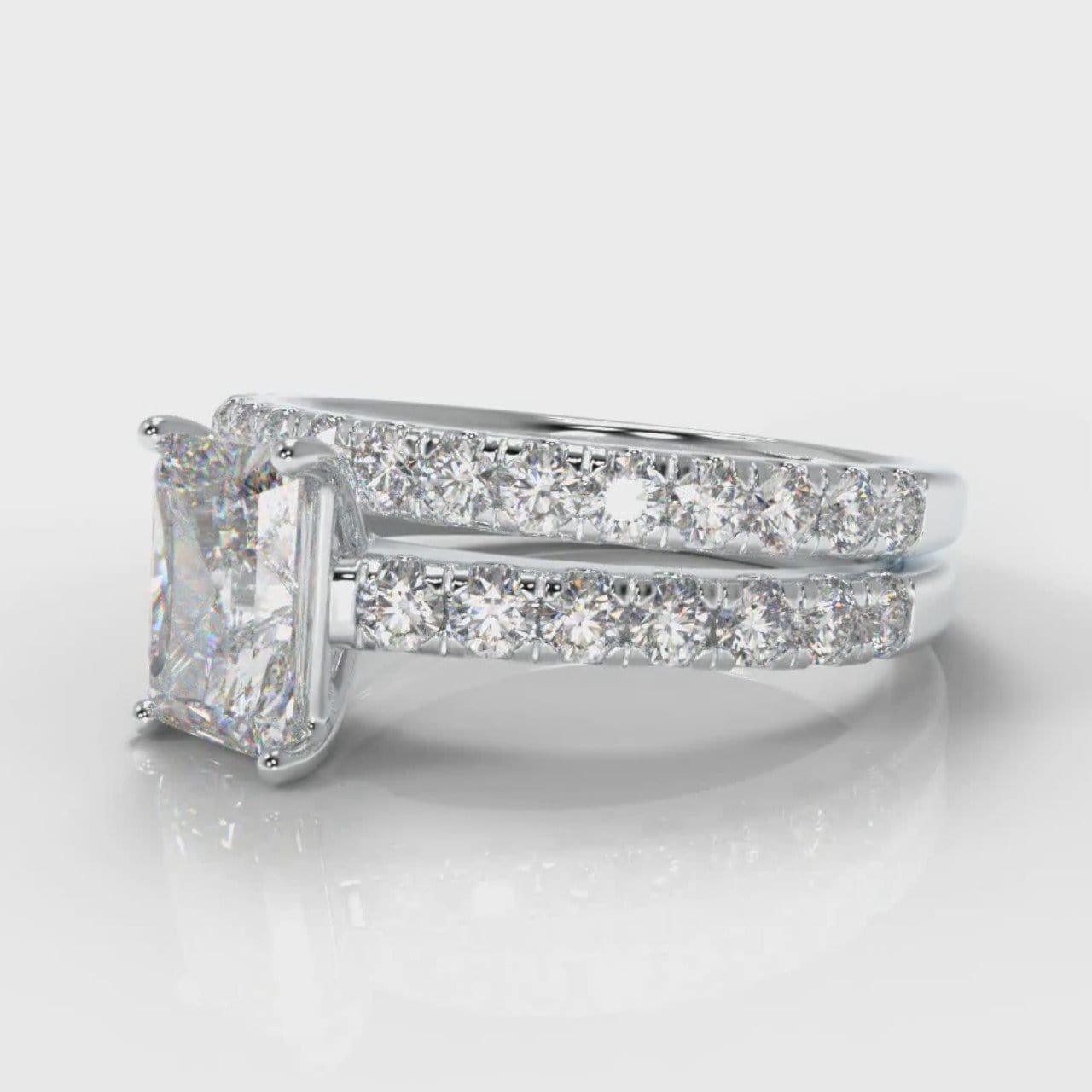 Carrée Micropavé Radiant Cut Diamond Bridal Set
