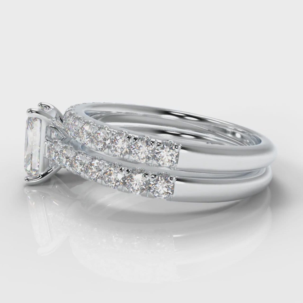 Carrée Micropavé Radiant Cut Diamond Bridal Set