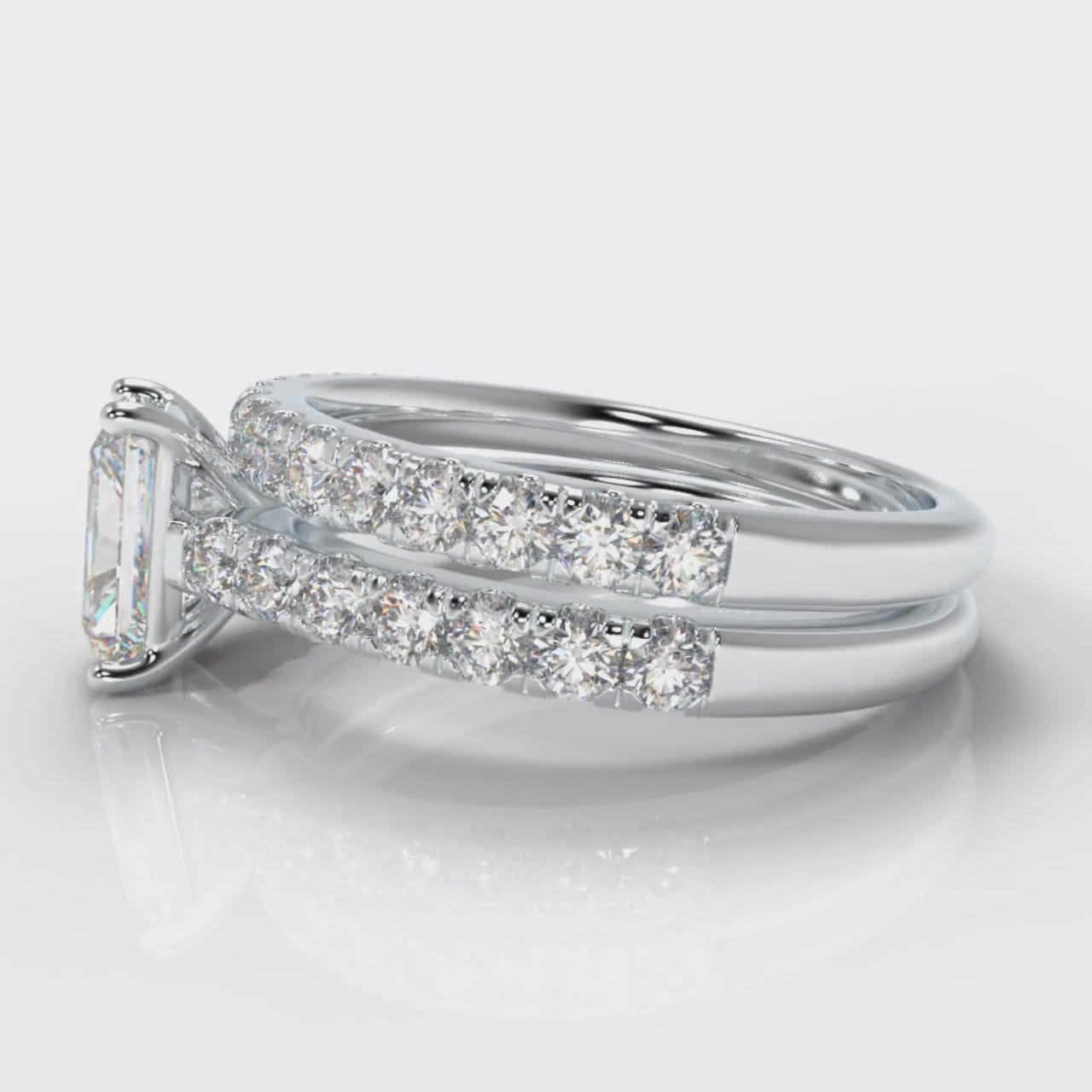 Carrée Micropavé Radiant Cut Diamond Bridal Set