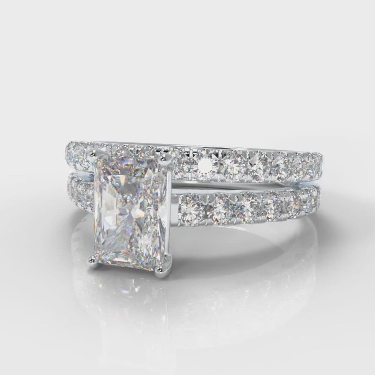 Carrée Micropavé Radiant Cut Diamond Bridal Set