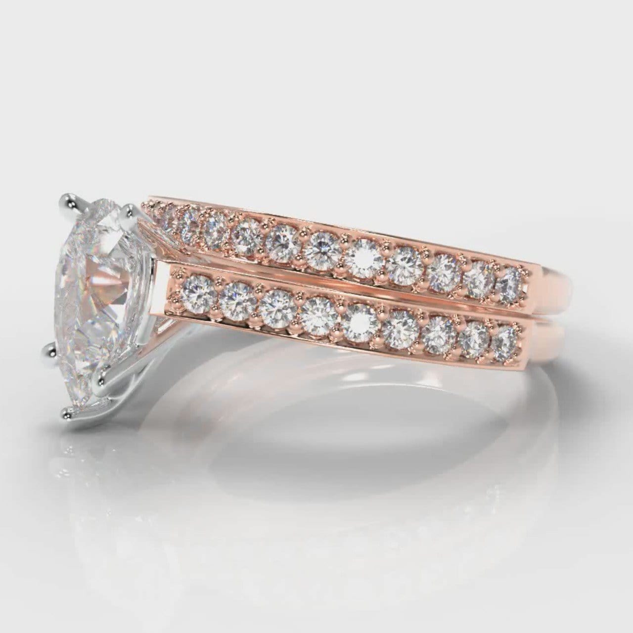 Pavé Pear Diamond Bridal Set - Rose Gold