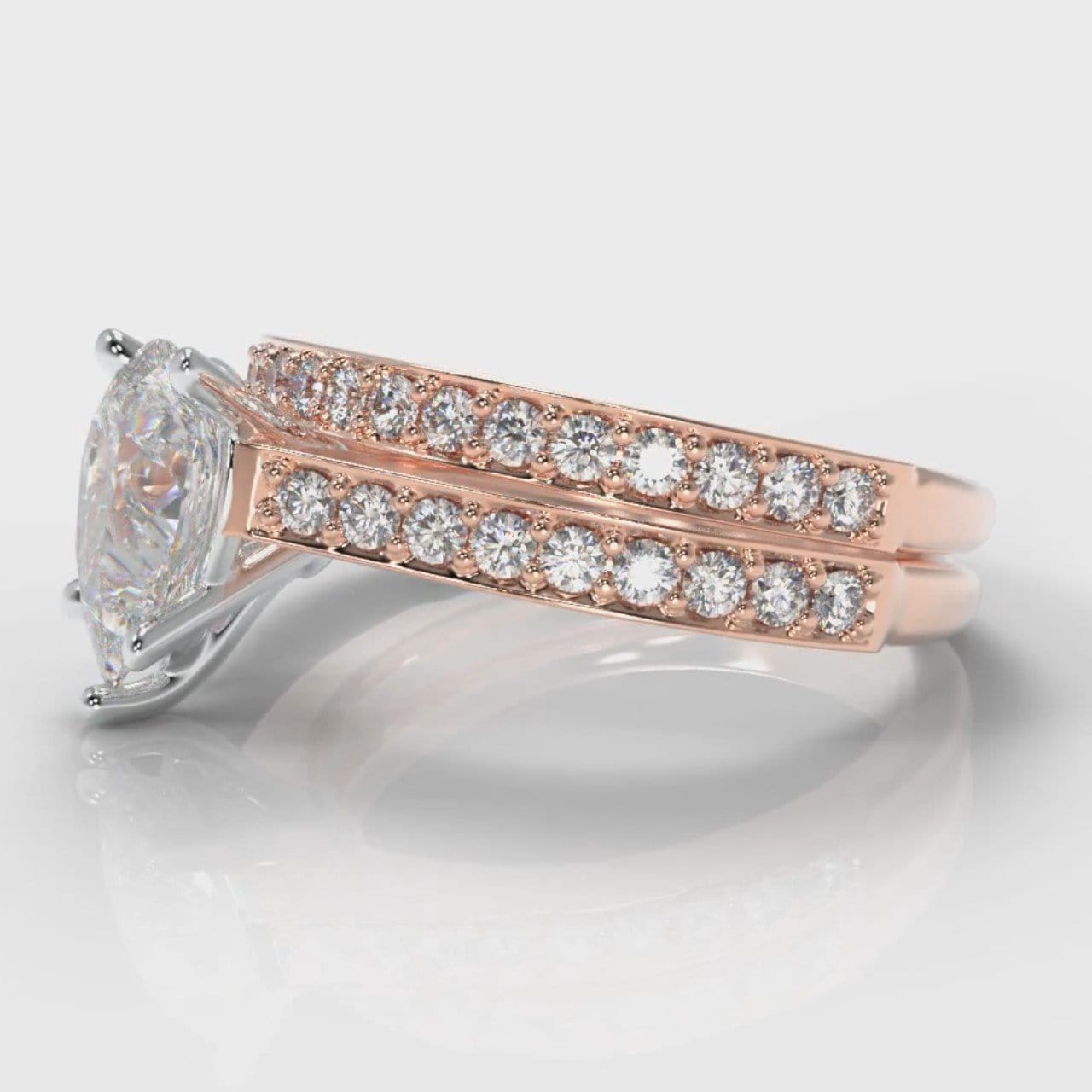 Pavé Pear Diamond Bridal Set - Rose Gold