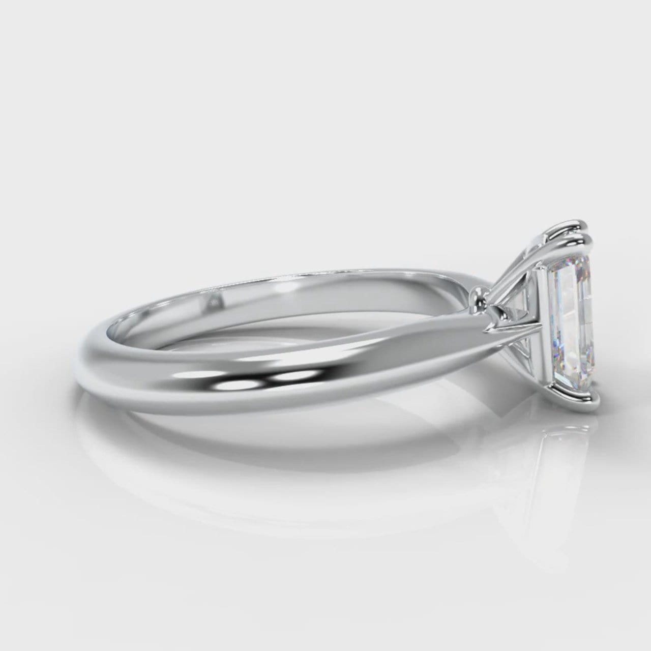 Carrée Solitaire Emerald Cut Diamond Engagement Ring