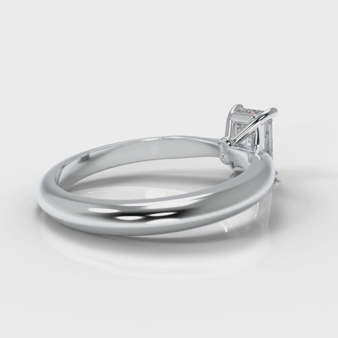 Carrée Solitaire Emerald Cut Diamond Engagement Ring