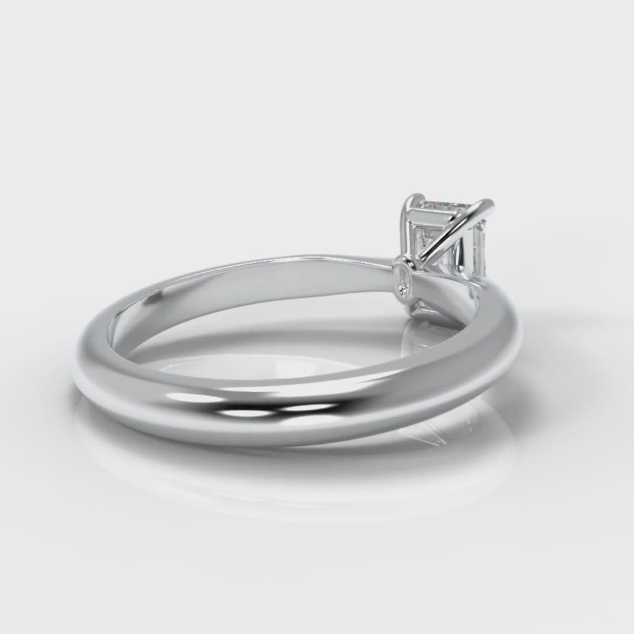 Carrée Solitaire Emerald Cut Diamond Engagement Ring