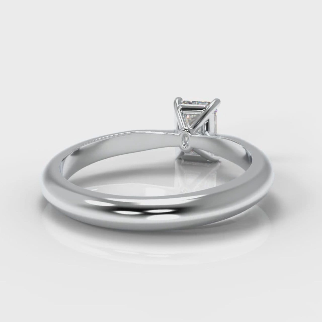 Carrée Solitaire Emerald Cut Diamond Engagement Ring