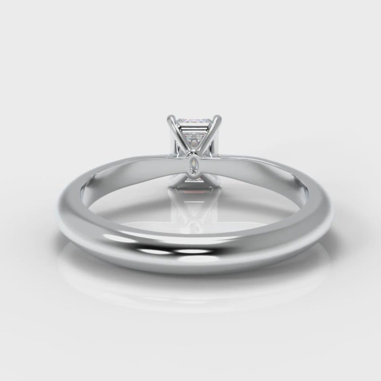 Carrée Solitaire Emerald Cut Diamond Engagement Ring