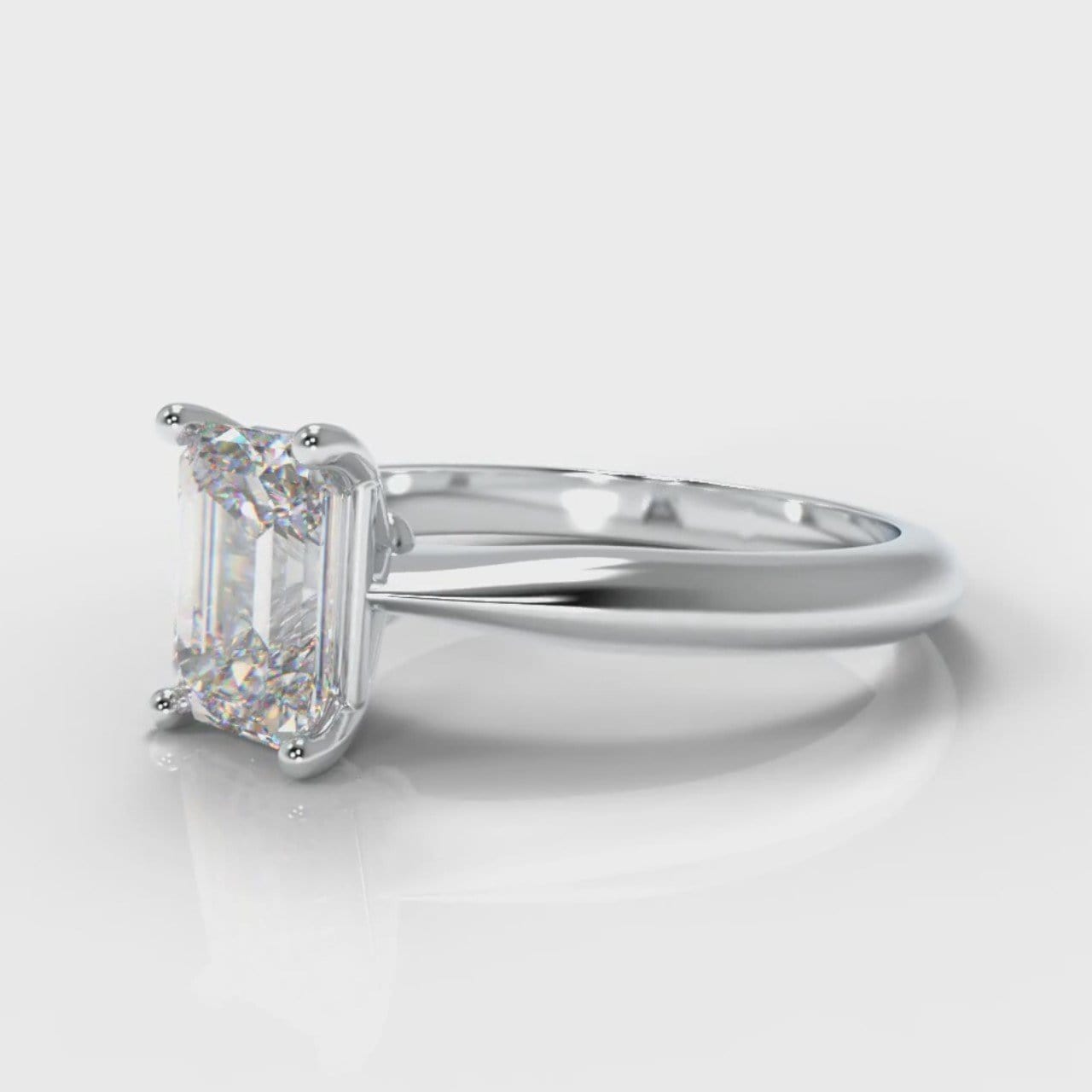 Carrée Solitaire Emerald Cut Diamond Engagement Ring