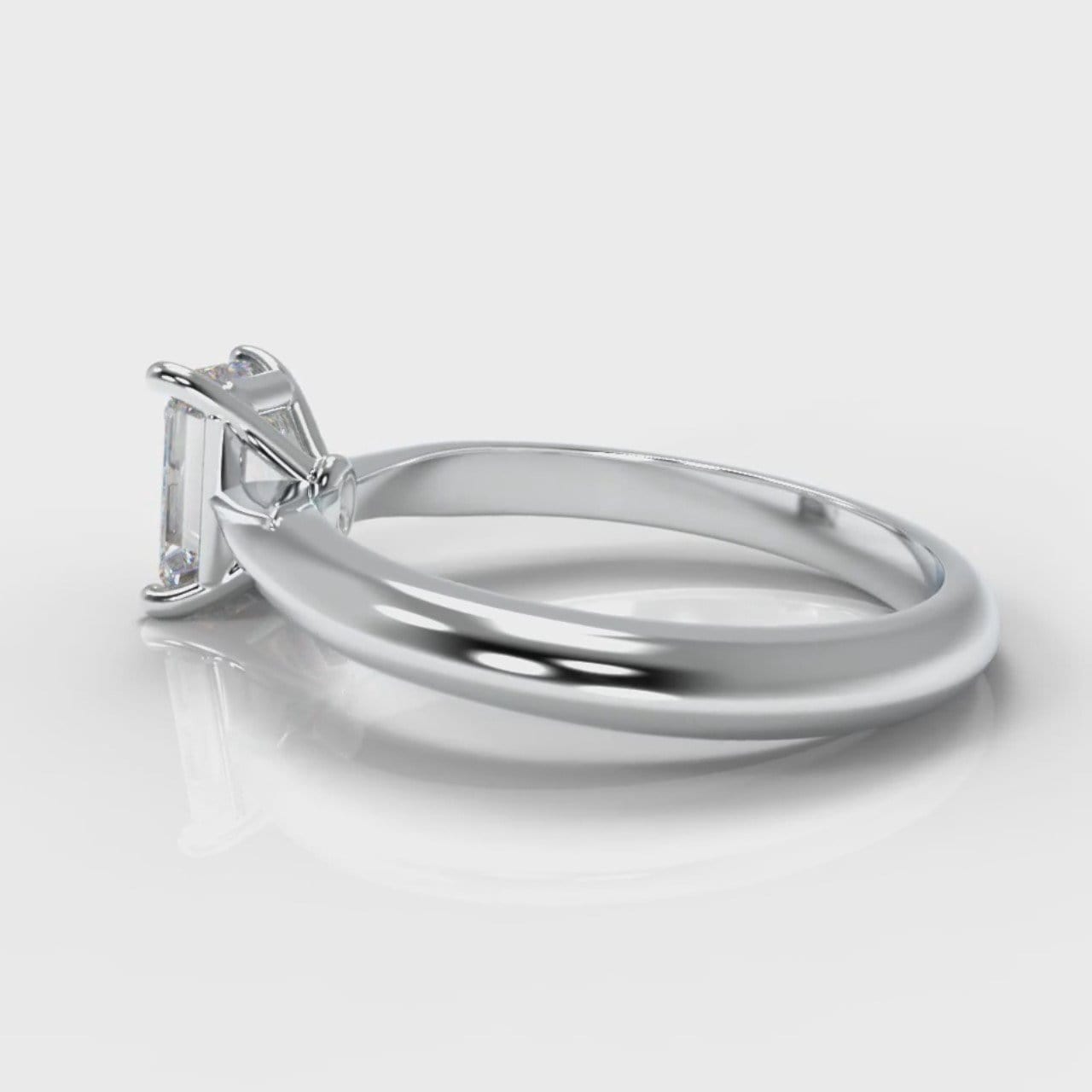Carrée Solitaire Emerald Cut Diamond Engagement Ring