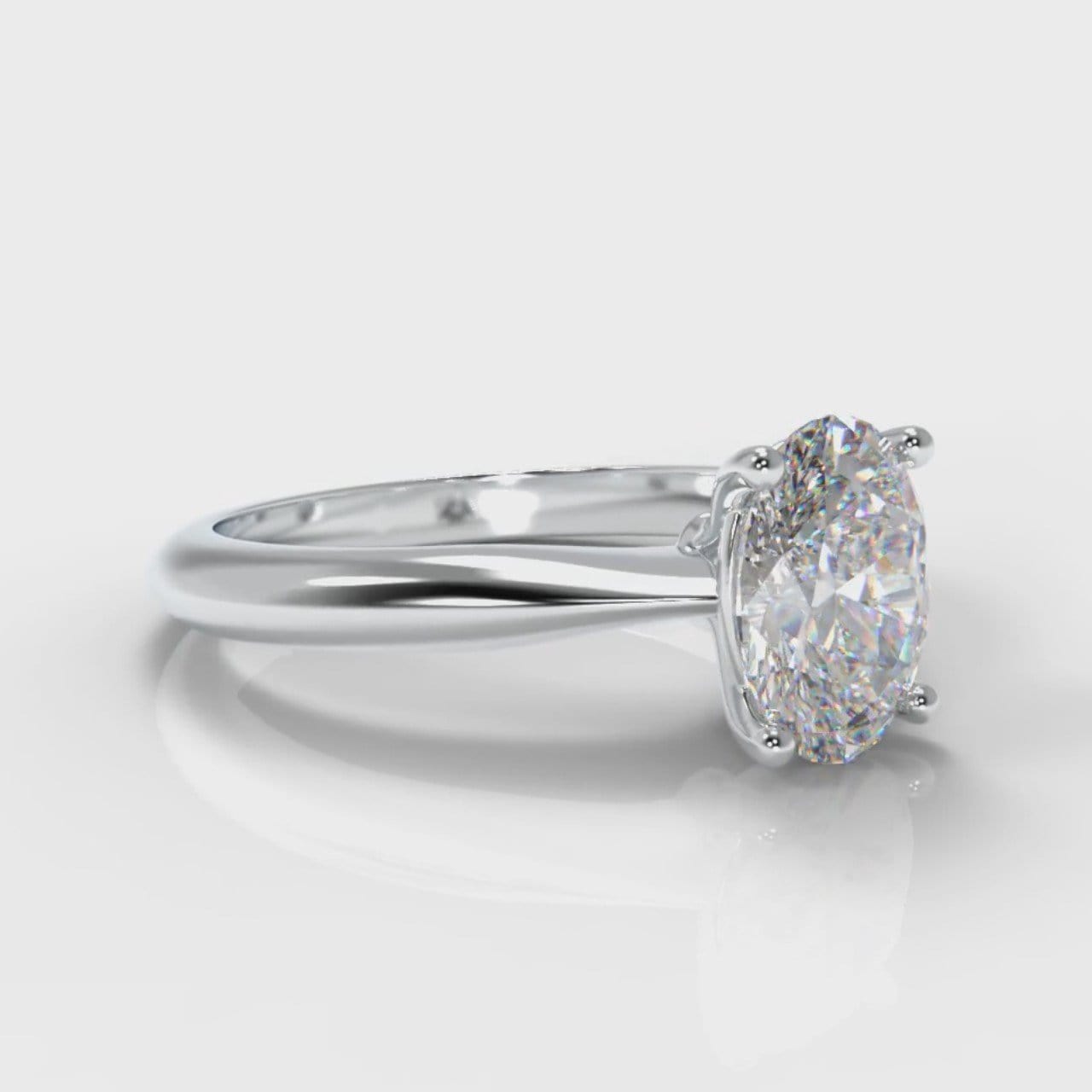 Carrée Solitaire Oval Diamond Engagement Ring