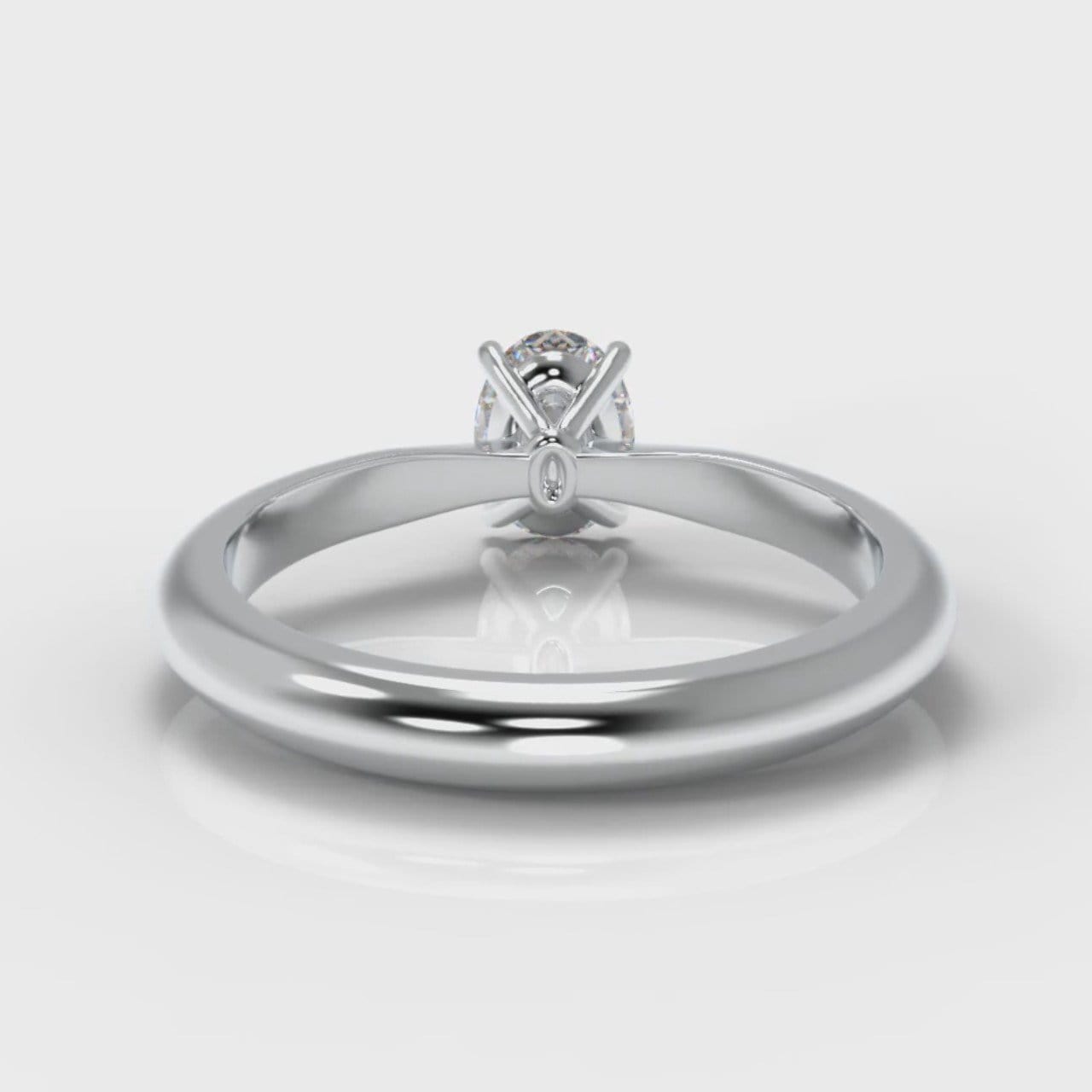 Carrée Solitaire Oval Diamond Engagement Ring