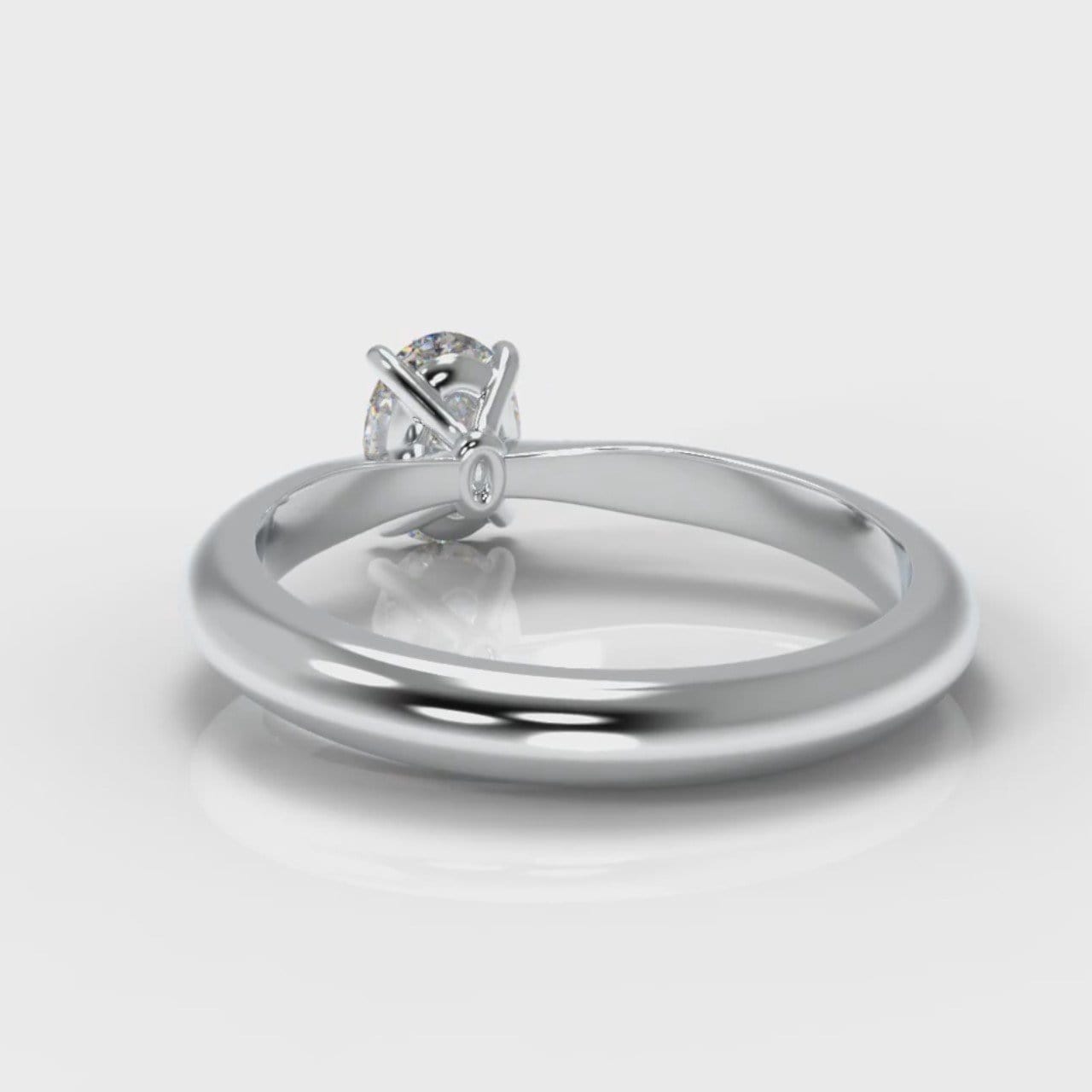 Carrée Solitaire Oval Diamond Engagement Ring