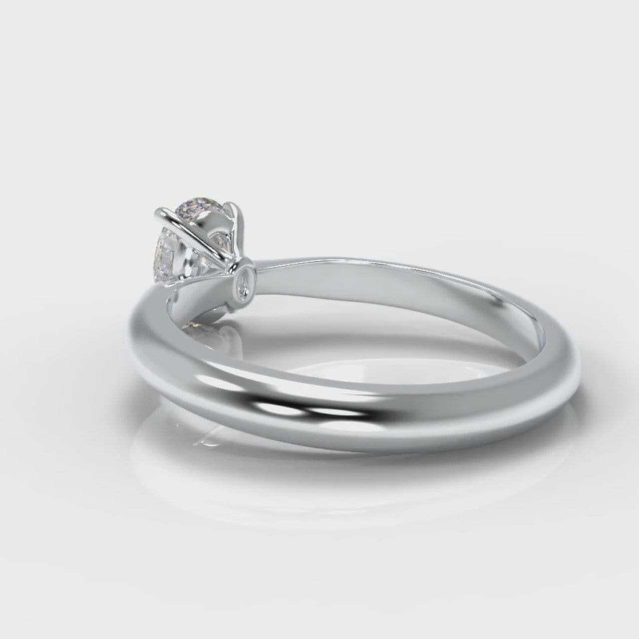 Carrée Solitaire Oval Diamond Engagement Ring