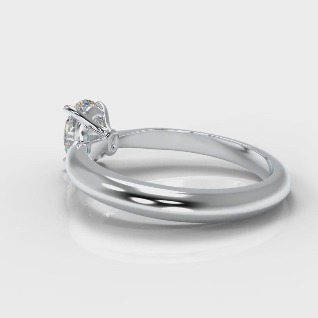 Carrée Solitaire Oval Diamond Engagement Ring
