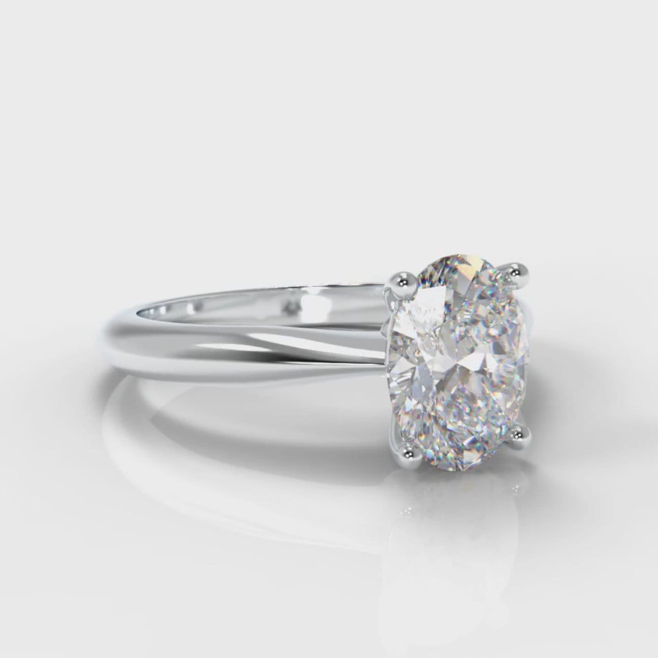 Carrée Solitaire Oval Diamond Engagement Ring